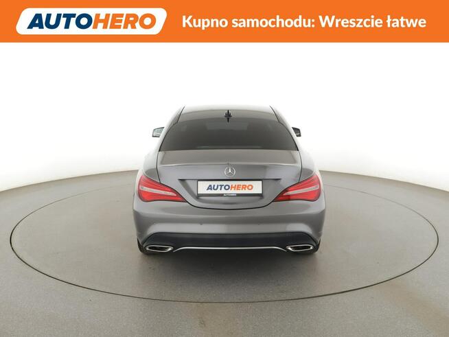 Mercedes CLA 180 full LED półskóra navi grzane fotele klimatyzacja czujniki parkowani