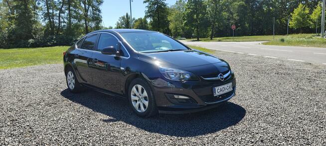 Opel Astra Krajowy, gaz fabryczny.