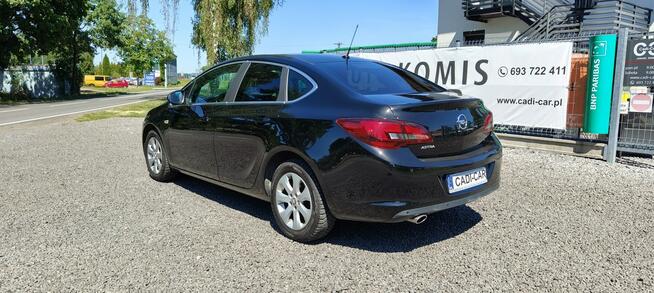 Opel Astra Krajowy, gaz fabryczny.