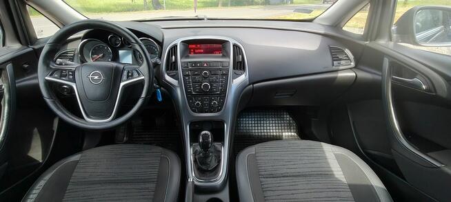Opel Astra Krajowy, gaz fabryczny.