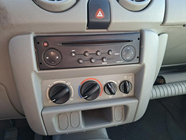 Renault Kangoo 4x4, Klimatyzacja, Hak holowniczy