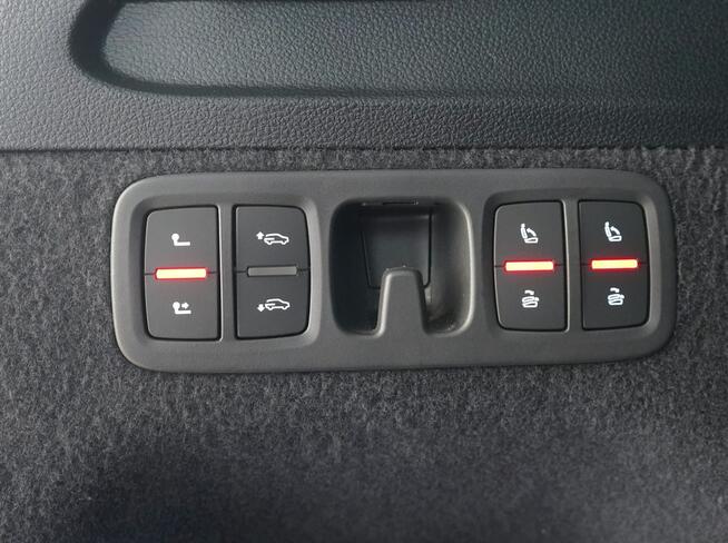 Audi Q7 45TDI Quattro Sline Virtual MatrixLED ACC Domyk Hak 7miejsc