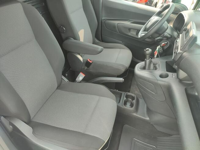 Toyota Proace City Salon polska fv23