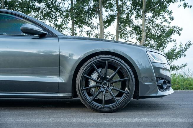 AUDI S8 Quattro 4.0 TFSI 605KM Koła 22cale Super stan Bang Masaże FV