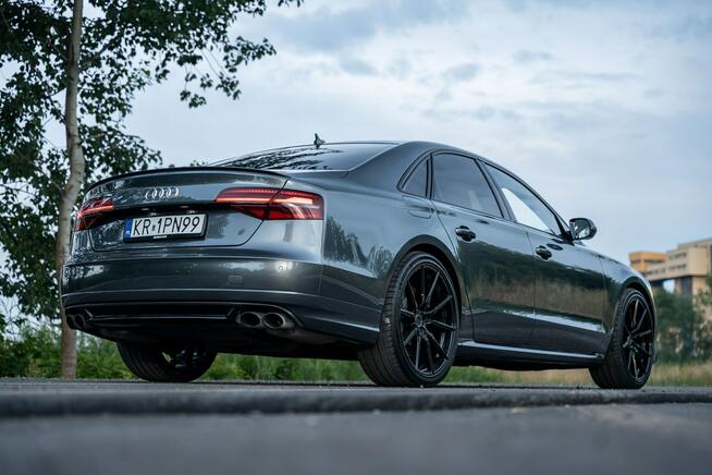 AUDI S8 Quattro 4.0 TFSI 605KM Koła 22cale Super stan Bang Masaże FV