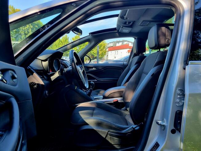 Opel Zafira 7 osób Serwis Navi Climatronic Panorama Kamera Tempomat Gwarancja!
