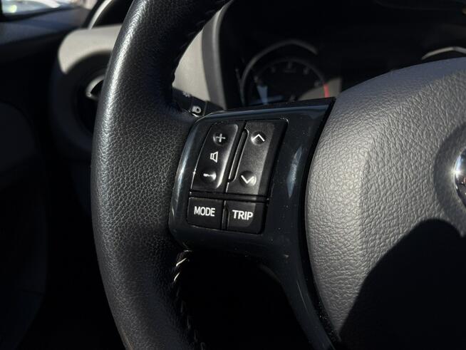 Toyota Yaris I właściciel Salon Polska Poleasingowy Serwis ASO VAT 23% Bezwypadkowy