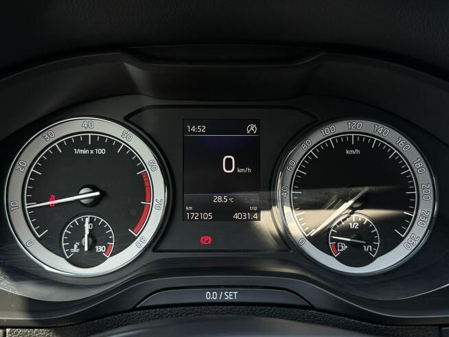 Škoda Karoq Serwis ASO Salon Polska Poleasingowy I właściciel VAT 23% Bezwypadkowy