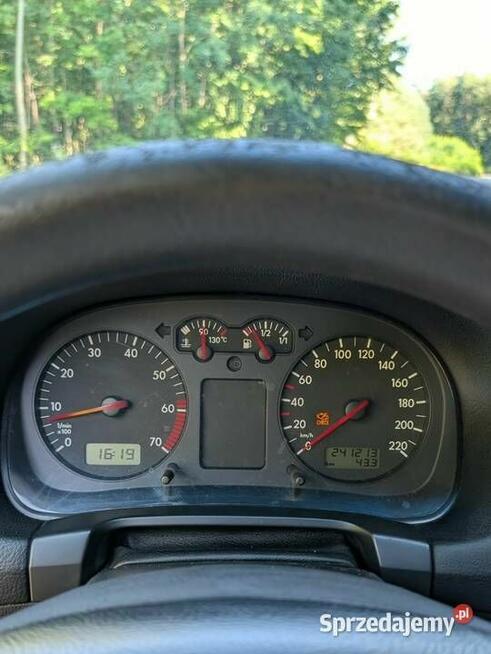 Volkswagen VW Golf 4 IV 1,4 16v 2001 benzyna LPG