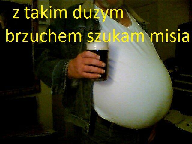 Poznam starszego pana z dużym brzuchem