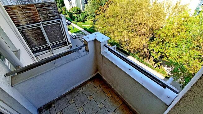 2 pokoje, garaż i komórka - KEN 90|metro Stokłosy