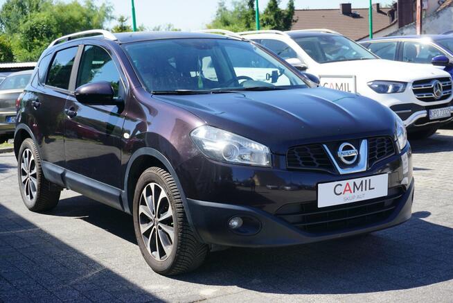 Nissan Qashqai polski salon