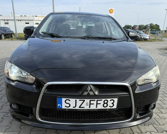 Mitsubishi Lancer 1.8 143 km Xenon Nawi Grzane fotele skóra Stan BDB Jeden właściciel