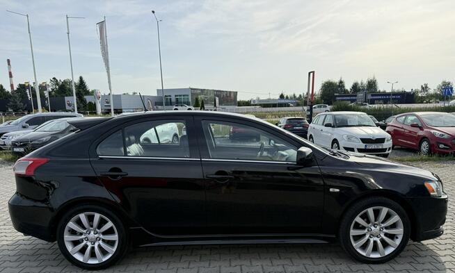 Mitsubishi Lancer 1.8 143 km Xenon Nawi Grzane fotele skóra Stan BDB Jeden właściciel