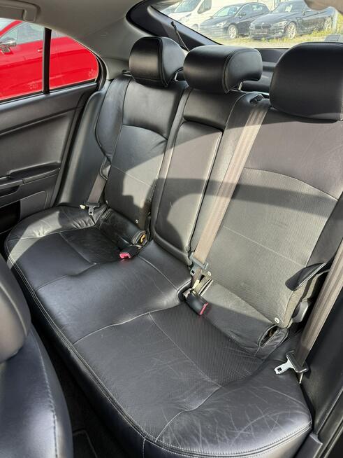 Mitsubishi Lancer 1.8 143 km Xenon Nawi Grzane fotele skóra Stan BDB Jeden właściciel