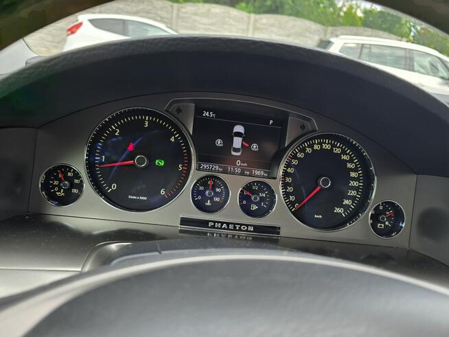 Volkswagen Phaeton Lift.3.0 Diesel.Dynaaudio.Pneumatyka.Pełne Wyposażenie.Nowe Opony.