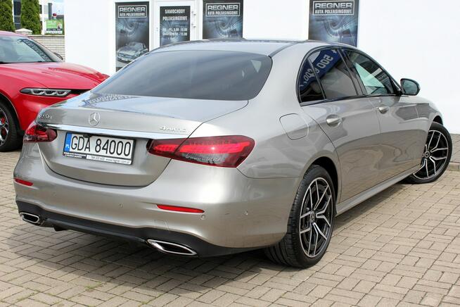 Mercedes E 220 4x4 SalonPL FV23% AMG & Night Ambient Navi Kamera LED