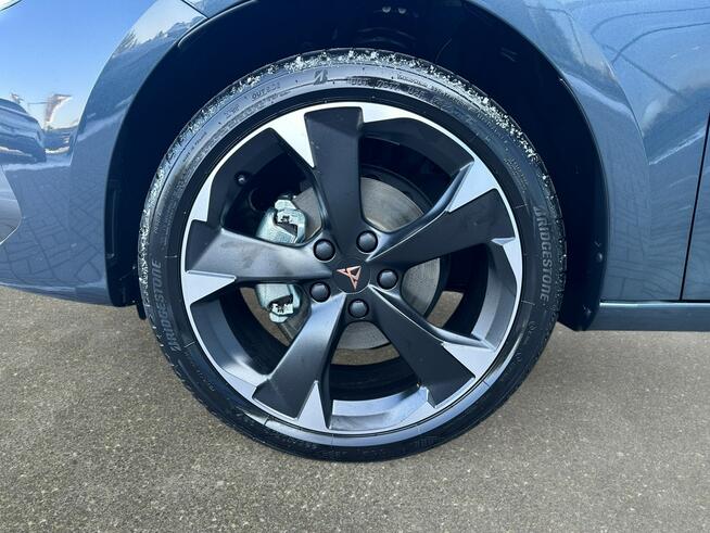 Cupra Leon Sportstourer 150KM - DSG - Pakiet EDGE - Pakiet zimowy