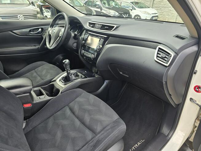 Nissan X-Trail 1.6 Benzyna.7Foteli.Kamery 360.El.Klapa.Alu19.ładny X-Trial.