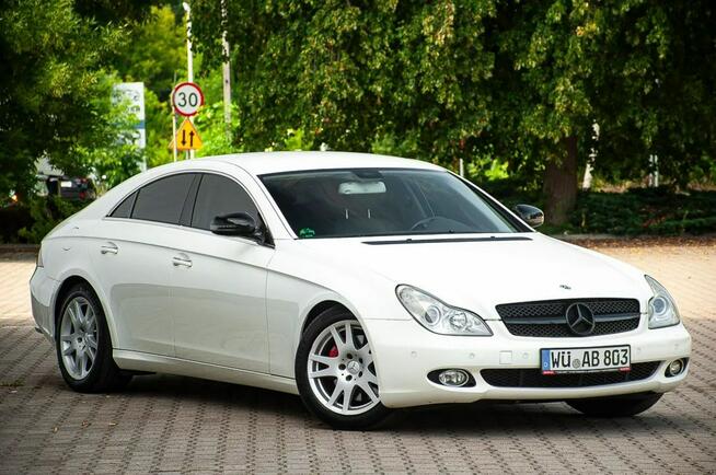 Mercedes CLS 300 5.0 Benzyna * 306KM * Klimatronik * Biały * Wydechy * Piękny *