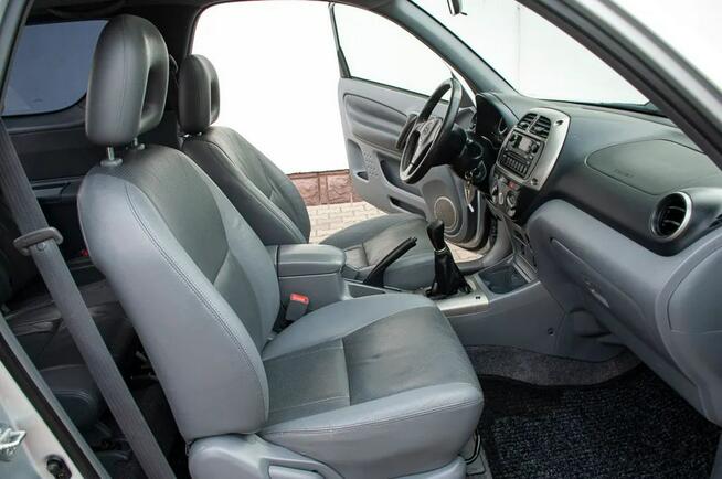 Toyota RAV-4 BEZ RDZY* 4x4 * 3DRzwiowa * 2.0 Benzyna*Klima*Hak*Skóry*Opłacona