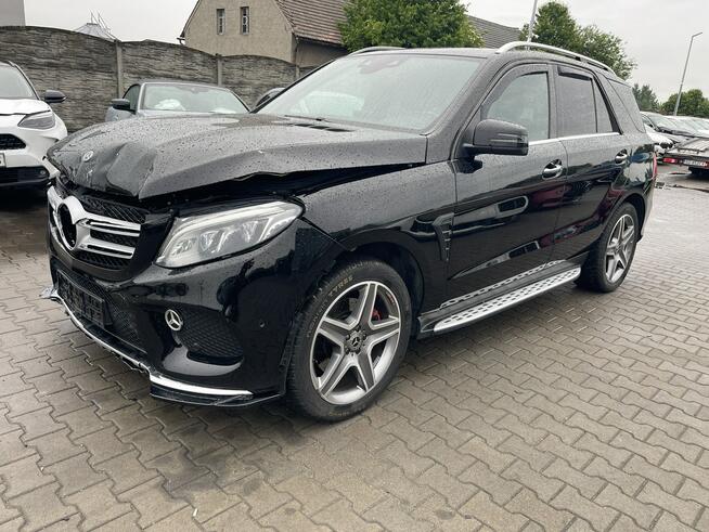 Mercedes GLE 350 4Matic HAK Kamery360 Skóra Harman Pneumatyka 258KM