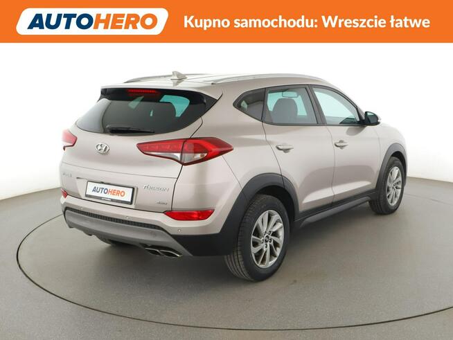 Hyundai Tucson automat 4x4 navi kamera auto klima