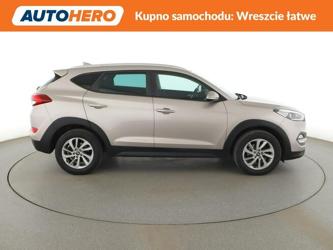 Hyundai Tucson automat 4x4 navi kamera auto klima