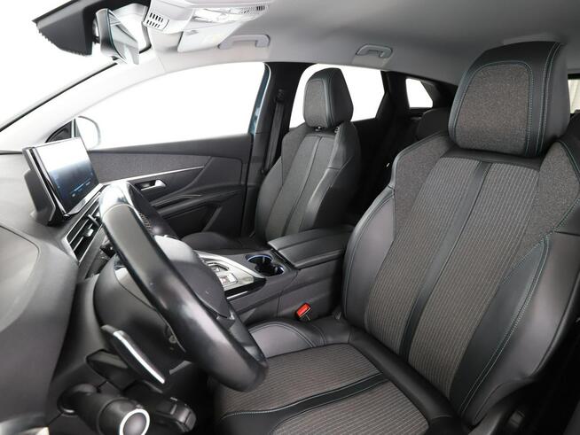 Peugeot 3008 PHEV LED półskóra virtual cocpit navi klima auto kamera i czujniki par