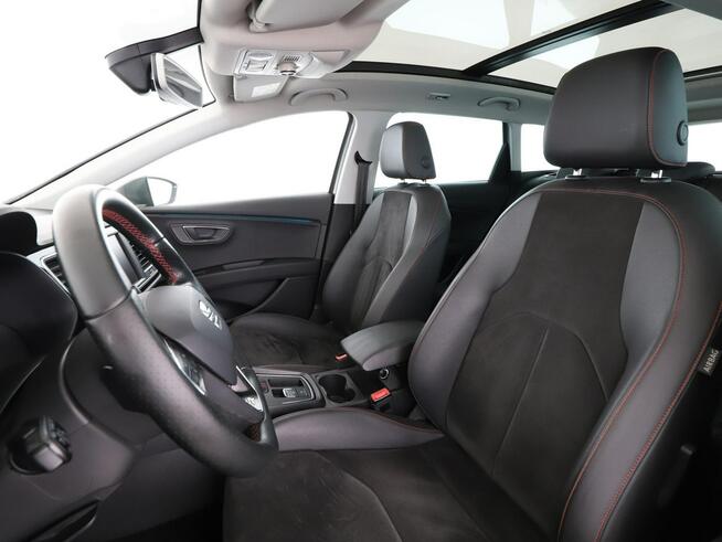 Seat Leon FR automat 150KM panorama alcantara navi grzane fotele PDC LED