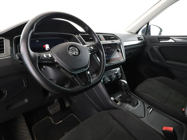 Volkswagen Tiguan 2.0TDI DSG Carat Exclusive Panorama Navi Tempomat Virtual Kamera IQLED