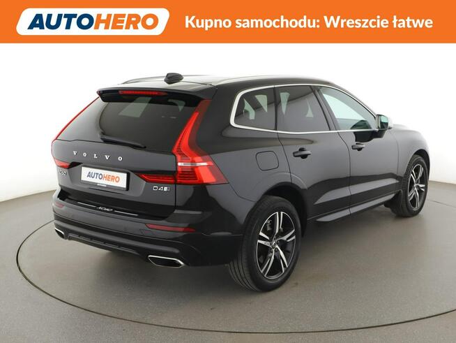 Volvo XC 60 4x4 automat full LED skóra/alcantara panorama navi kamery grzane fotel