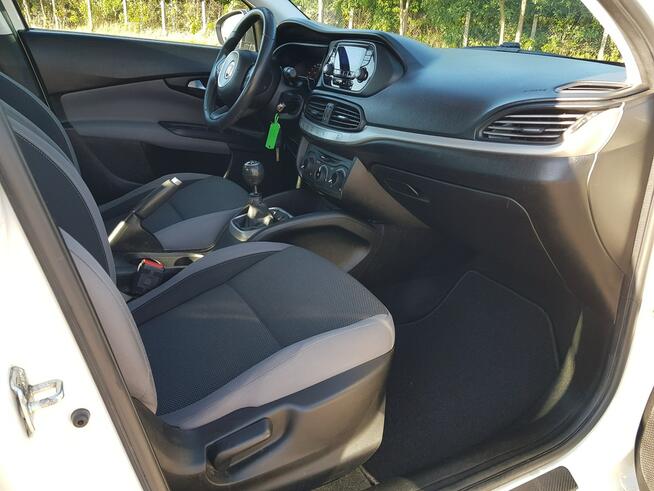 Fiat Tipo 1,4 Benzyna Sedan Klima Zarejestrowany Gwarancja