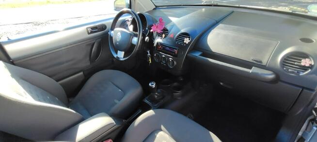 Volkswagen New Beetle Stan bardzo dobry.