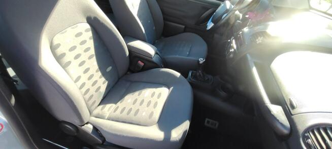 Volkswagen New Beetle Stan bardzo dobry.