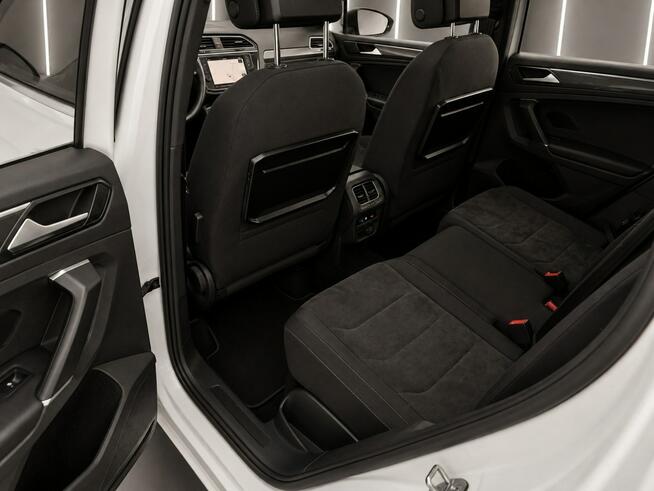 Volkswagen Tiguan R-LINE*2.0 150 koni*kamera cofania*nawigacja*perfekcyjny stan*opłacony
