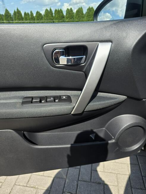 Nissan Qashqai 2,0Benz Serwis.Klimatronic 2 str.Tempomat.Alu,El.szyby.Centralka.OKAZJ