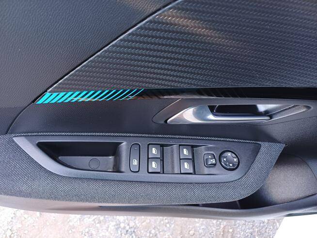 Peugeot 208 Kamera*1 wł *Navi *PDC*Tablet *Led*Climatronic *Gwarancja