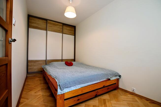 przestronne, przytulne, gotowe do wejścia, balkon