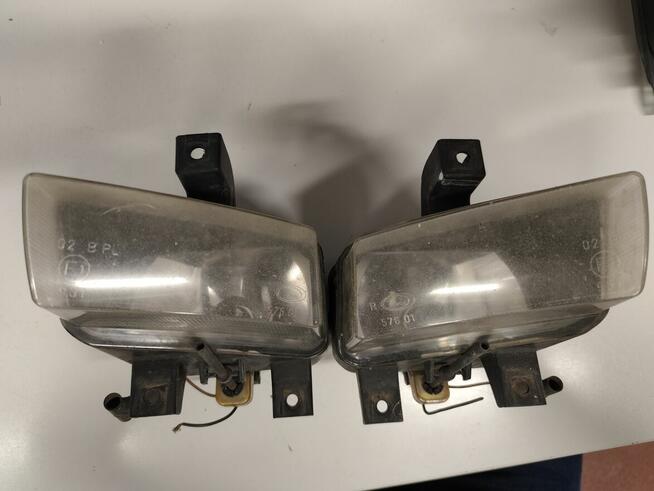 OPEL OMEGA HALOGEN PRZECIWMGIELNE PRZÓD PRAWA / LEWY