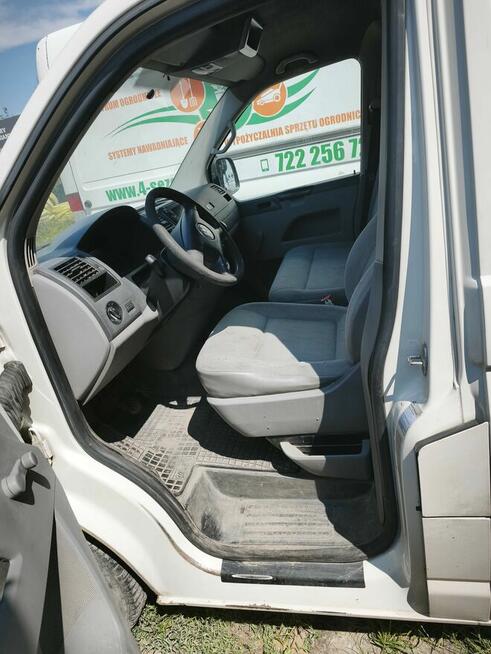 Volkswagen Transporter T5 2007 - uszkodzona skrzynia biegów