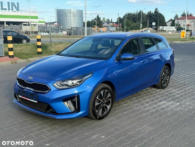 Kia Ceed 1.6 GDI PHEV L Business Line DCT