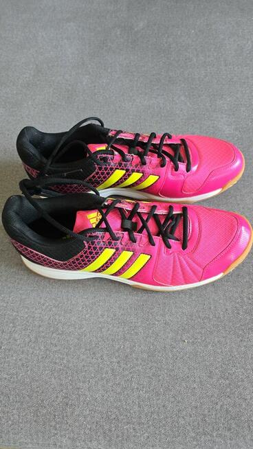 Buty sportowe Adidas. Nowe.