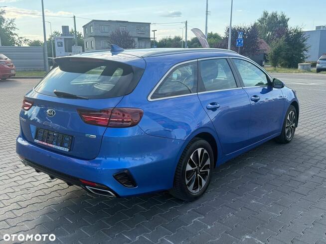 Kia Ceed 1.6 GDI PHEV L Business Line DCT