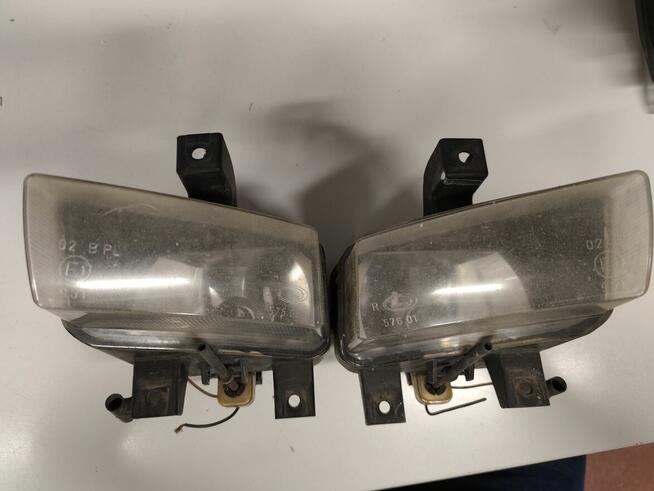 OPEL OMEGA HALOGEN PRZECIWMGIELNE PRZÓD PRAWA / LEWY