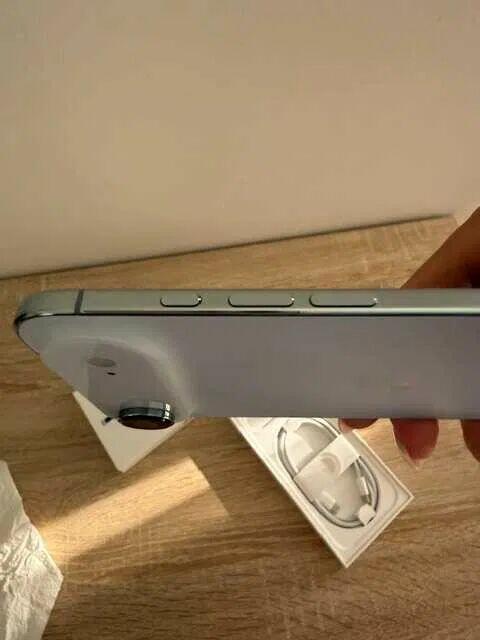 iPhone Air 256GB 2026 stan idealny, gwarancja do 29.06.2027