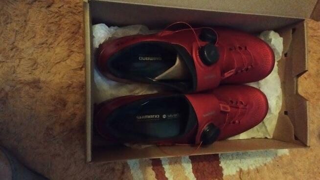 Witam sprzedam buty kolarskie, szosowe i MTB prawie nowe