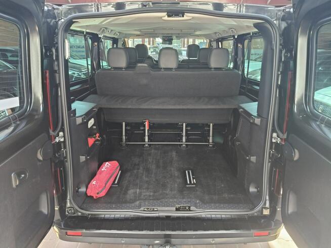 Renault Trafic 2.0 150KM Kamera, Parktronik, Navi, Martwe Pole, Grzane Fotele