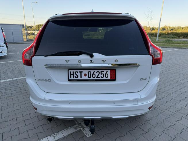 Volvo XC 60 Lift 2.0D4 5 Cylindrów Virtual BiXenon Manual PDC Grzane Fotele Serwis