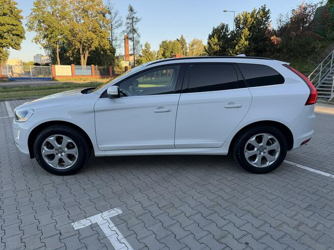 Volvo XC 60 Lift 2.0D4 5 Cylindrów Virtual BiXenon Manual PDC Grzane Fotele Serwis